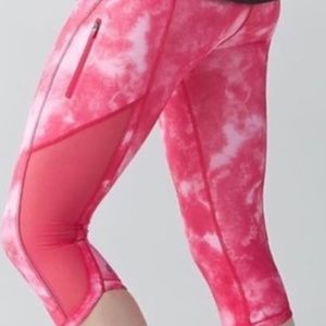 Lululemon Hot Pink Tie Dye Runner Cropped Leggings